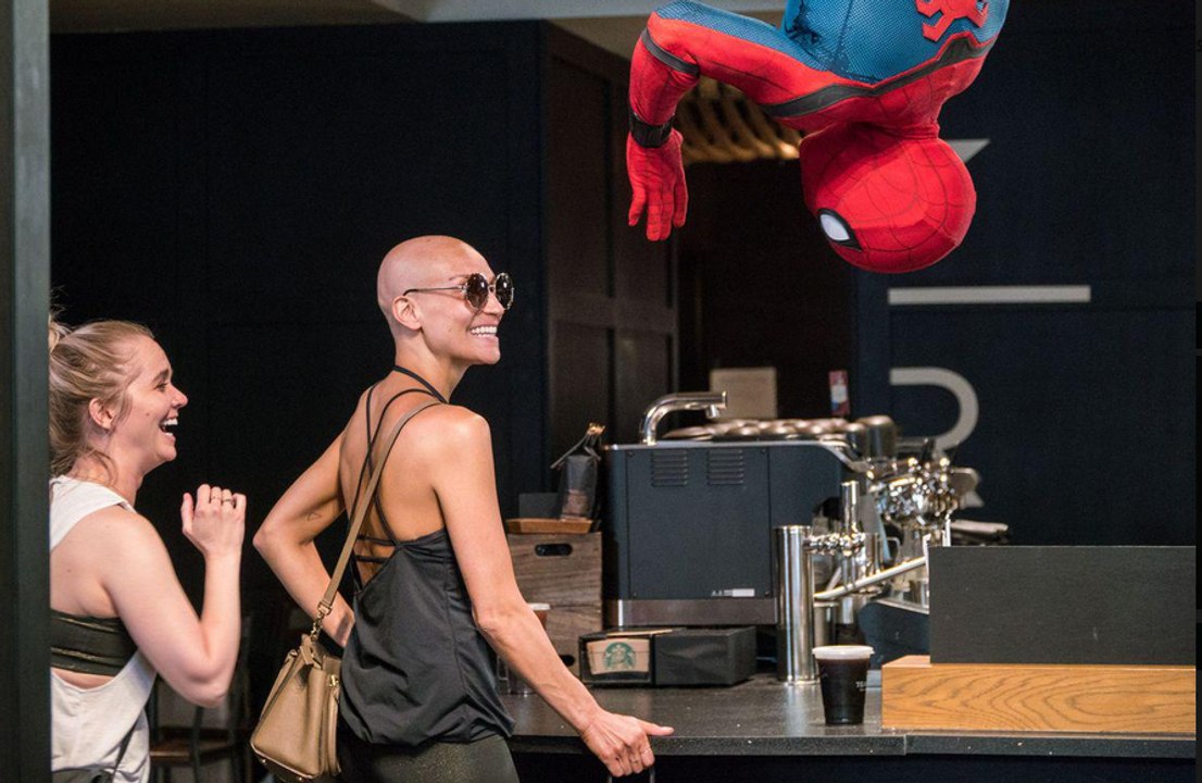 SPIDER-MAN COFFEE PRANK - Awesome !