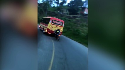 Quand les enfants veulent aller plus vite en vélo !