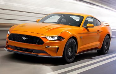 2018 Ford Mustang VS Dodge Challenger Srt