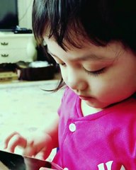 Gaya Asry Addara Selalu Asal Bunyi Kalau di Suruh Nyanyi Serius Sama Bunda l Keluarga A5