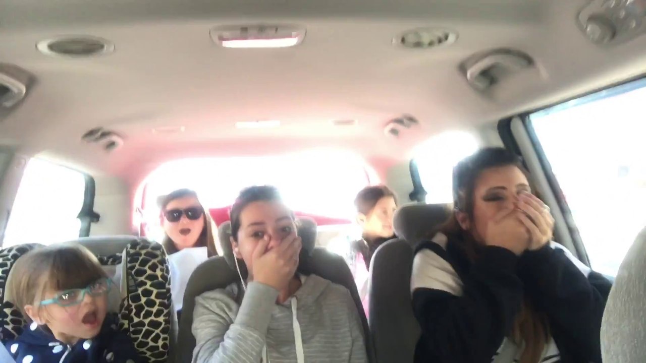 La réaction de ces 5 soeurs quand elles apprennent qu'elles partent en croisières! Belle surprise