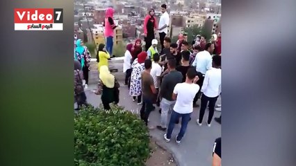 شباب يتحرشون بمجموعة من الفتيات بالأزهر بارك
