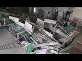 Napoli - Crolla impalcatura a Pianura, sfiorata tragedia (27.06.17)