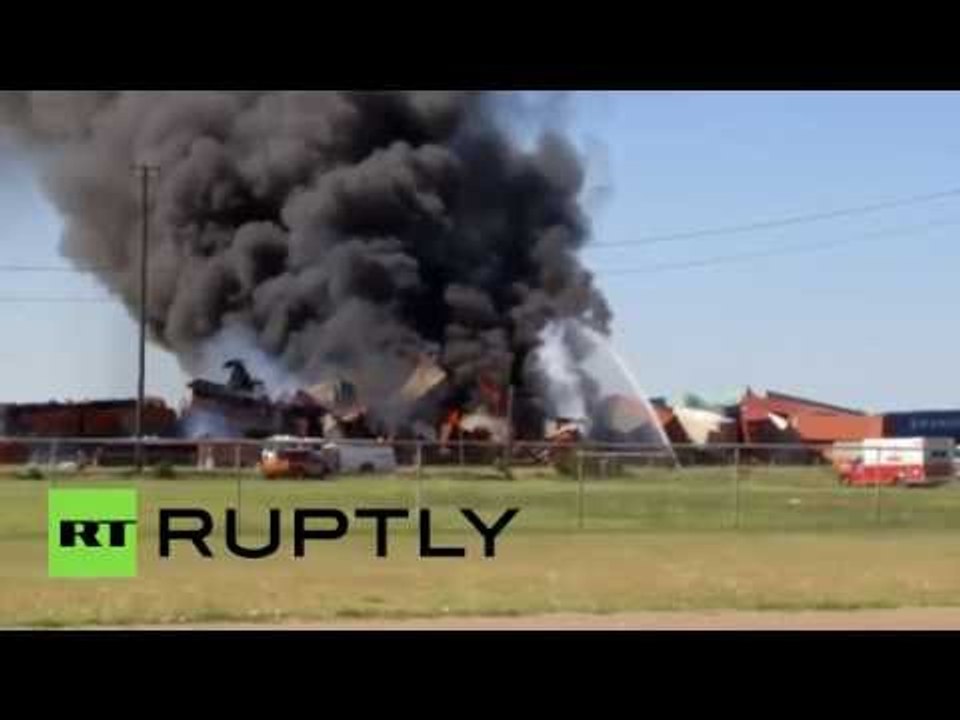 RAW: Wreckage ablaze as two trains collide head-on in Texas
