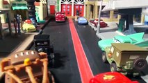 Carte des voitures faire des œufs chasse dans foudre jouer Poster avec Doh surprise pixar mcqueen lizzies