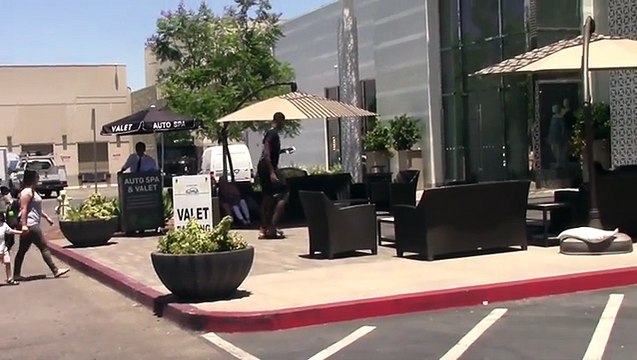 Tristan Thompson Gets Khloe Kardashian The Cutest Birthday Present Ever