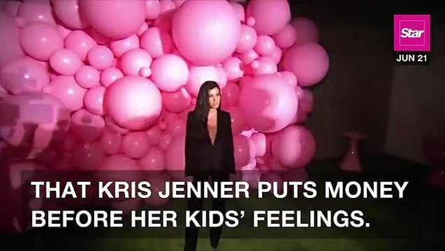 Kourtney Kardashian Wants Scott Disick Off The ‘KUWTK’ Payroll