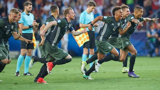 German keeper had penalty notes in his socks, but England had an iPad!