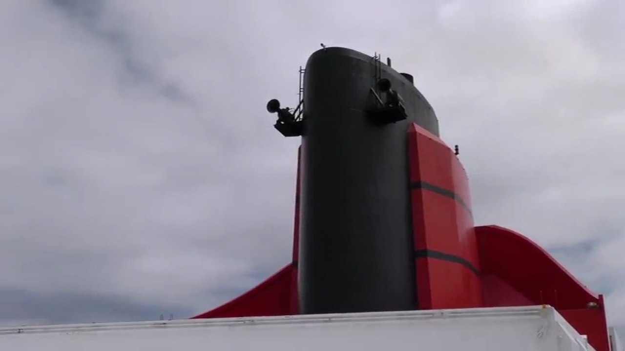 Jour 2 à bord du Queen Mary 2 en course contre les trimarans