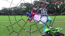 Canal de televisión británico Bicicleta divertido Niños parque jugar patio paseos papel hombre araña superhéroe el para Kawasaki 2