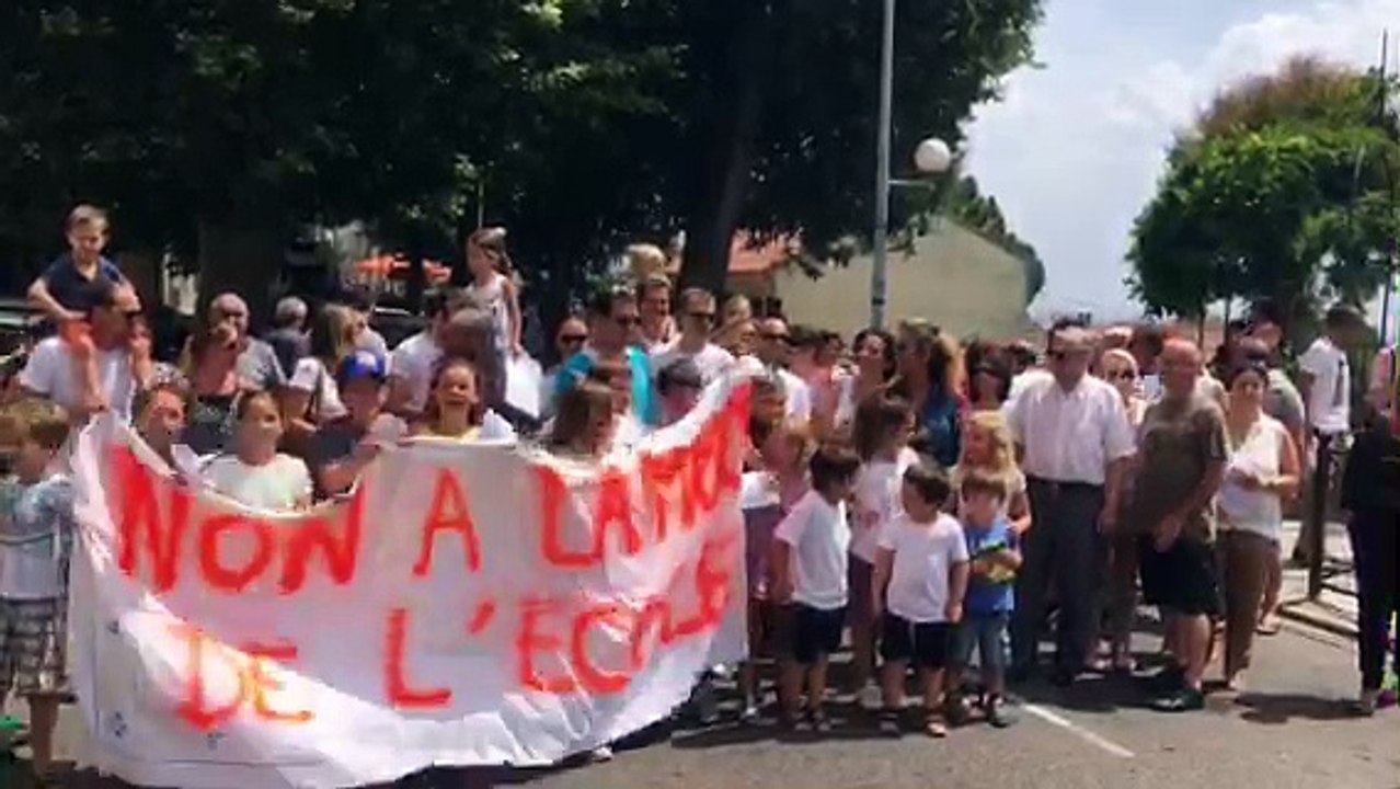 Forte mobilisation à pietranera pour sauver une classe