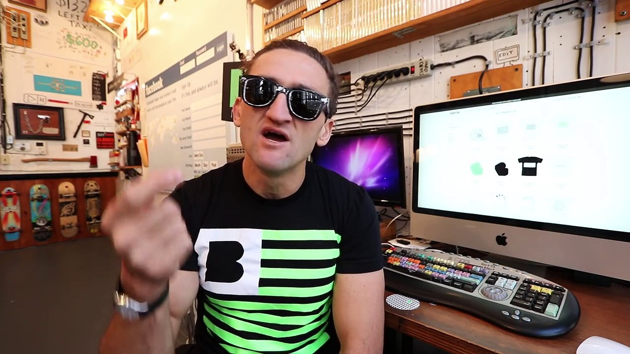 MOTORIZED SKATEBOARD VS. BIKE iN NYC