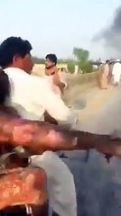 Rare video of Bahawalpur Shirqia Oil Tanker Accident