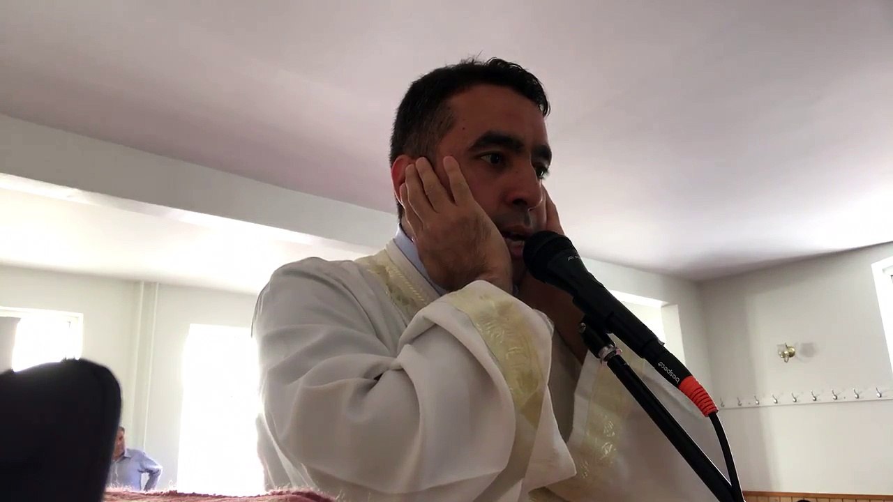 Muezzin Metin Demirtas. Medine makami ezan. Medine makaminda ezan. Yanik Medine ezani. Azan Madinah. Azan Essam Bukhari. Sheikh Essam Bukhari. Azan masjid Nabawi. Mescidi Nebevi ezani. Adhan. Azan. Kopenhag Kocatepe Camii 27-5 - 2017.Sheikh Essam Bukhari