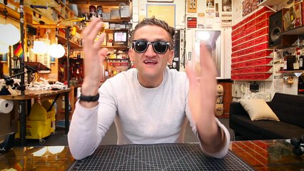 What NOT to Wear on an Airplane