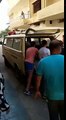 بالفيديو : العثور على جثة شاب على قارعة الطريق سيدي بوزيد