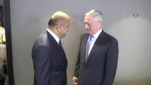 Milli Savunma Bakanı Işık, ABD'li Mevkidaşı Mattis ile Görüştü