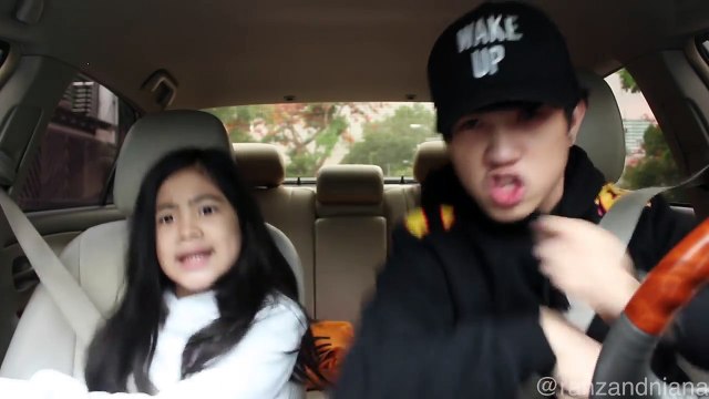 When Despacito By Luis Fonsi Ft Justin Bieber Comes On | Ranz and Niana