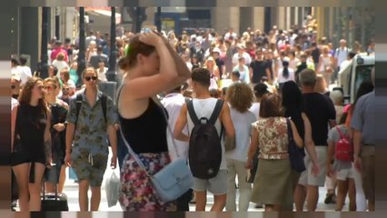 Touristeninvasion: Barcelona zwischen Profit und Entvölkerung