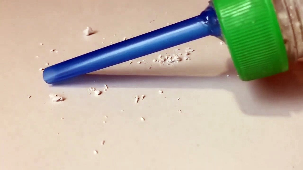 Amazing idea - How to Make a Mini Vacuum Cleaner Using Plastic Bottle Caps and DC Motor-s5TJ7