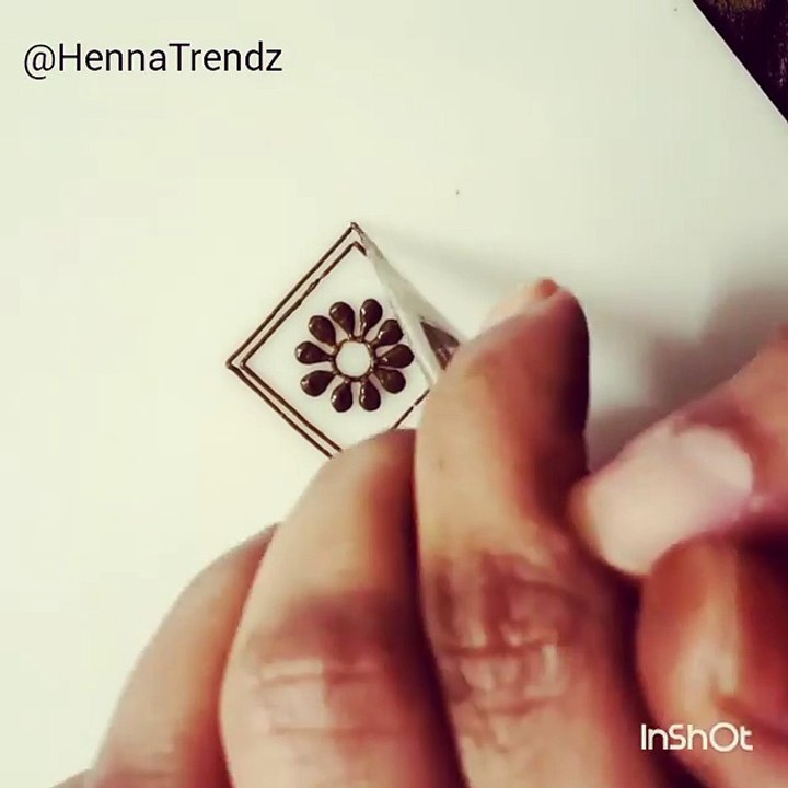 Beautiful mehndi design ideas 6