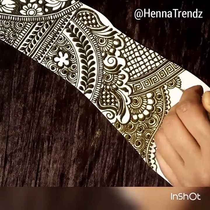 Beautiful mehndi design ideas 8