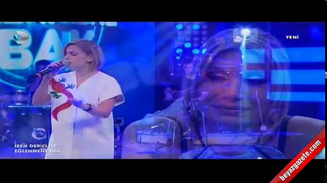 Merve Özbey söyledi İrem Derici gözyaşlarına boğuldu