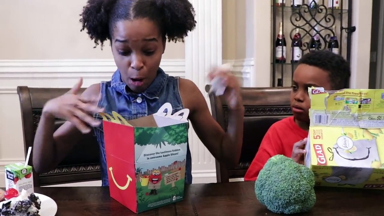 Shiloh McDonalds HAPPY MEAL vs McDonalds SURPRISE MEAL! Shasha and Shiloh Onyx Kids