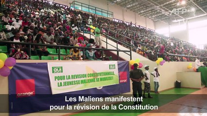 Les Maliens manifestent pour la révision de la Constitution