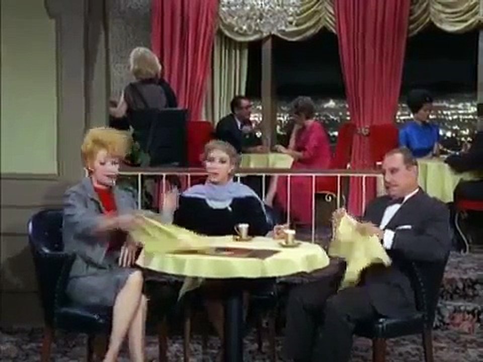 The Lucy Show S04E10 Lucy, the Undercover Agent