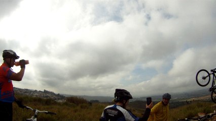 GoPro, Hero 2, filmagens, trilhas, XCO, Parque vale do Itaim, Taubaté,  ângulo de 170 graus, nas descidas single track, rock garden, escada de madeira