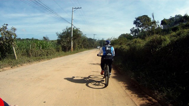 GoPro, Hero 2, filmagens, trilhas, XCO, Parque vale do Itaim, Taubaté, ângulo de 170 graus, nas descidas single track, rock garden, escada de madeira