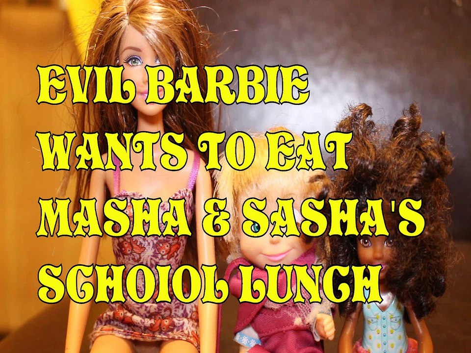 BARBIE DOLL MIDGE WANTS TO EAT MASHA & THE BEAR & CHELSEA CLUB SASHA'S SCHOOL LUNCH Toys Kids Video