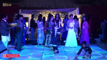 MAAR DITA AE - SALMA - PUNJABI MUJRA @ WEDDING PARTY