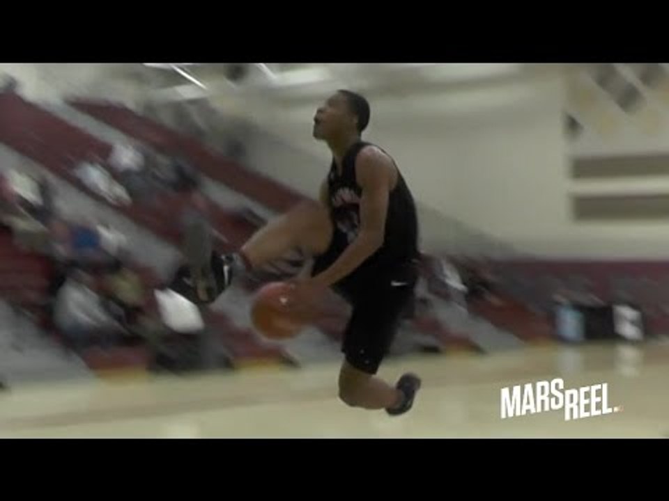 10th Grader Cassius Stanley Goes BETWEEN THE LEGS for DUNK In Game!!