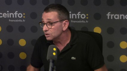 T'as vu l'info. Nicolas Hulot ne porte pas de cravate