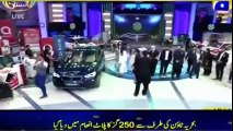 Wasim Akram Gift BMW Car to Sarfraz Ahmed in TV Show