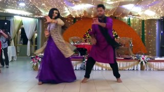 Romantic Dance of Bride Bhaiya and Bhabhi on Dheere