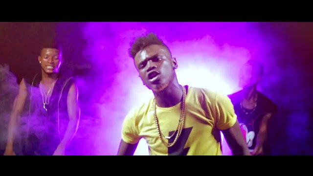 ARIEL-SHENEY-cA-COULE-clip-officiel