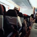 'Rezem', pediu o piloto aos passageiros do avião que tremeu violentamente durante 2 horas! 2