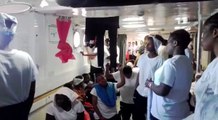 Migrants Sing as MSF Vessel Reaches Calabria, With 10,000 Rescued from Med in 3 Days