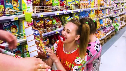 Bad Baby Real Food Fight Victoria vs Annabelle & Freak Daddy Toy Freaks Family