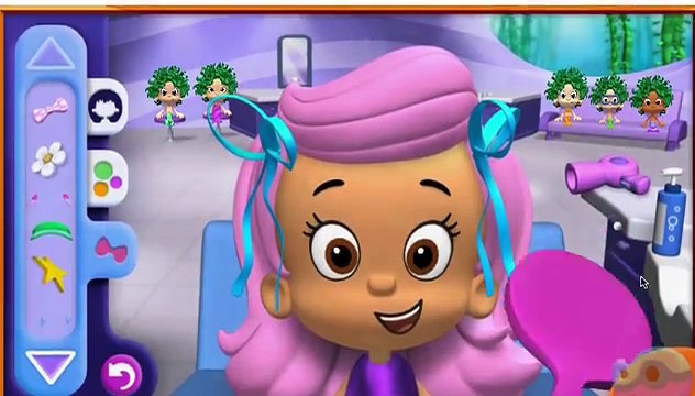 Una y una en un tiene una un en y Todos burbuja dibujos animados lebistes en en y guppies burbujas serie de dibujos animados en una fila en el año 2016