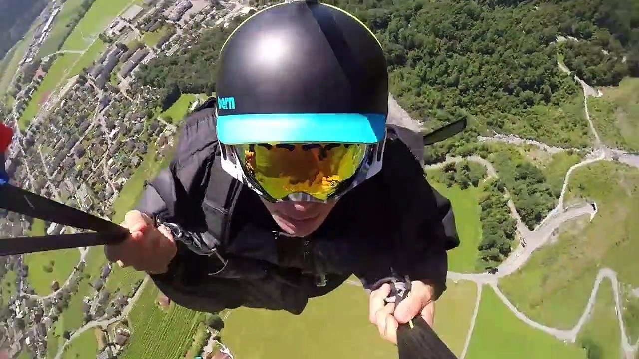 Wingsuit on Action performance