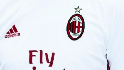 Camiseta visitante del AC Milan 2017-18