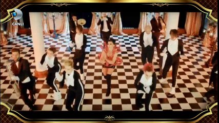 Beyaz'ın Hande Yener'e cevabı Sebastian'nın Çilesi-  4.04.2015