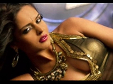 Nathalia Kaur BlKlNl Maxim Photoshoots