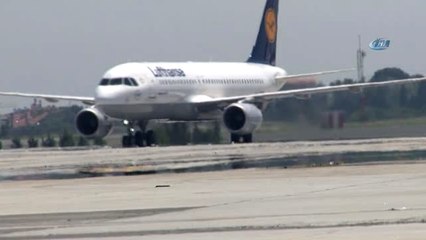 Apronda Çalışan İşçilerin Sıcak Havayla İmtihanı