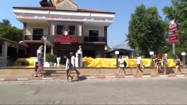 Eğlence Merkezine Kurşun Yağmuru