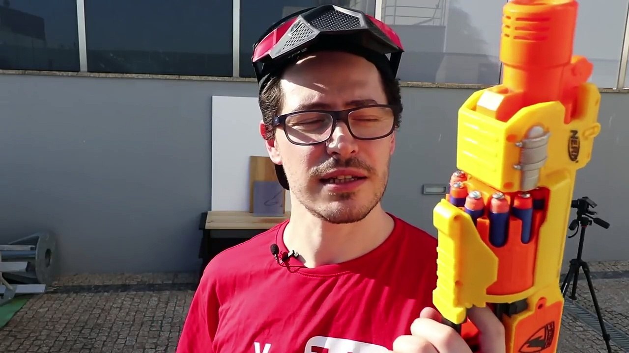 BRINQUEDOS MAIS PERIGOSOS DO MUNDO!! ( NERF / ZING / LUCILLE ) Parte 2